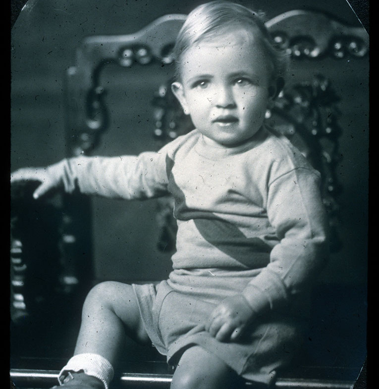 VNS portrait at 2 yrs old